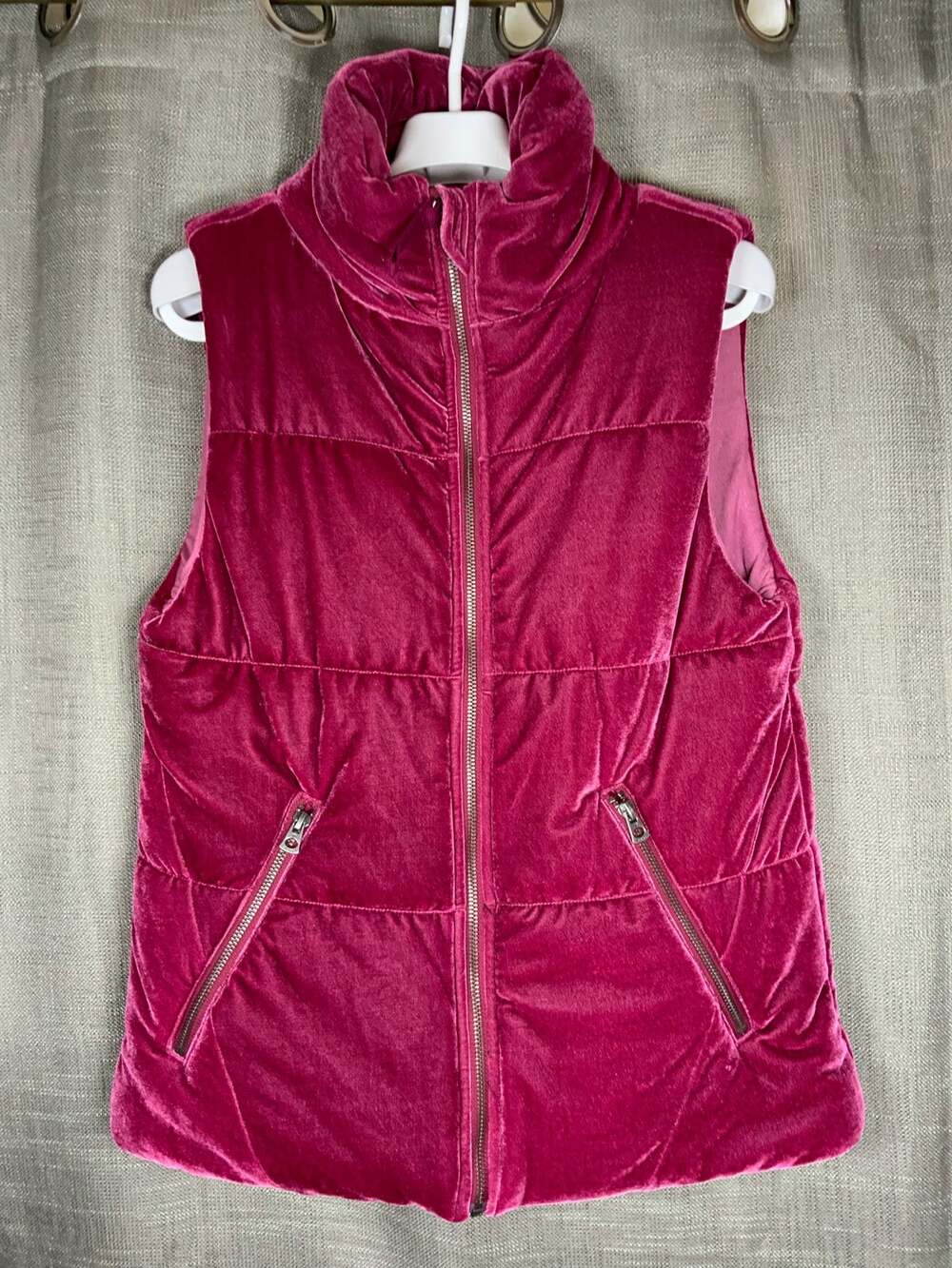 Dylan Los Angeles Pink Velvet Puffer Vest Quilted Zip Up Women's Size Small USED